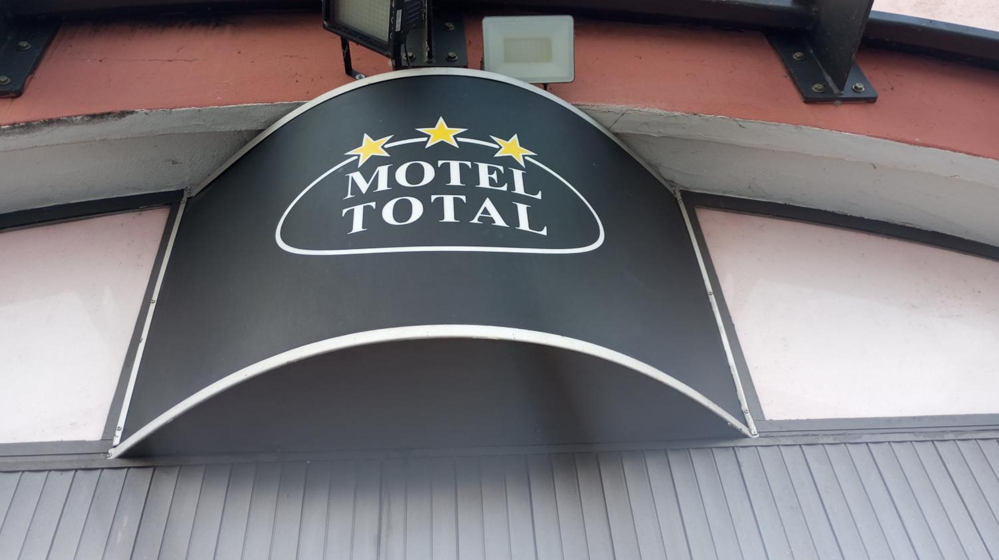 Sleep Well Hotel Total 2 Stelle Pisogne Exterior photo